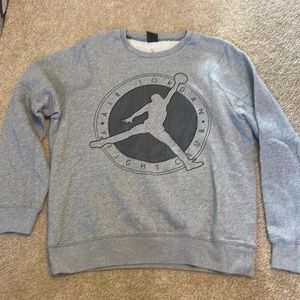 Jordan sweatshirt, large